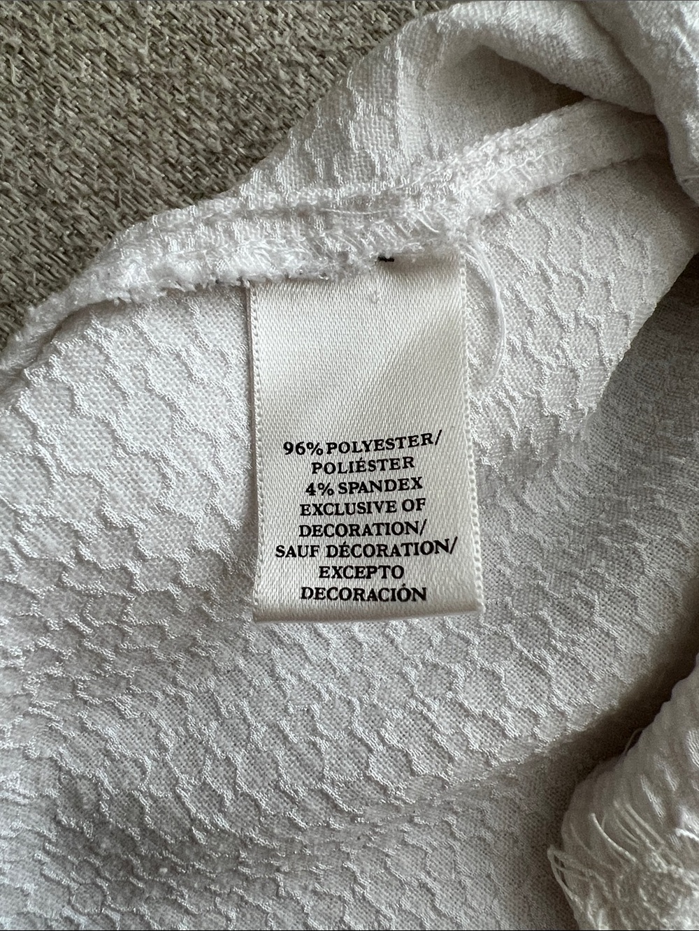 Ann Taylor Sleeveless White Textured Blouse - Picture 10 of 11